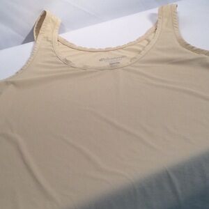 TravelSmith Women’s Tank Top Beige Size S/P